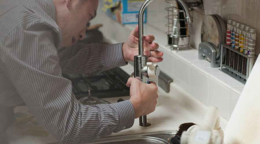 Expert burst pipe repair services in Clare, IA